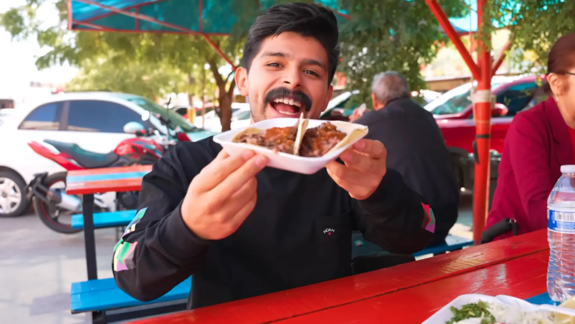 Tacos de cabeza con Peluche Torres